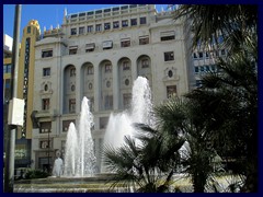 Plaza del Ayuntamiento - Fountain in the North part